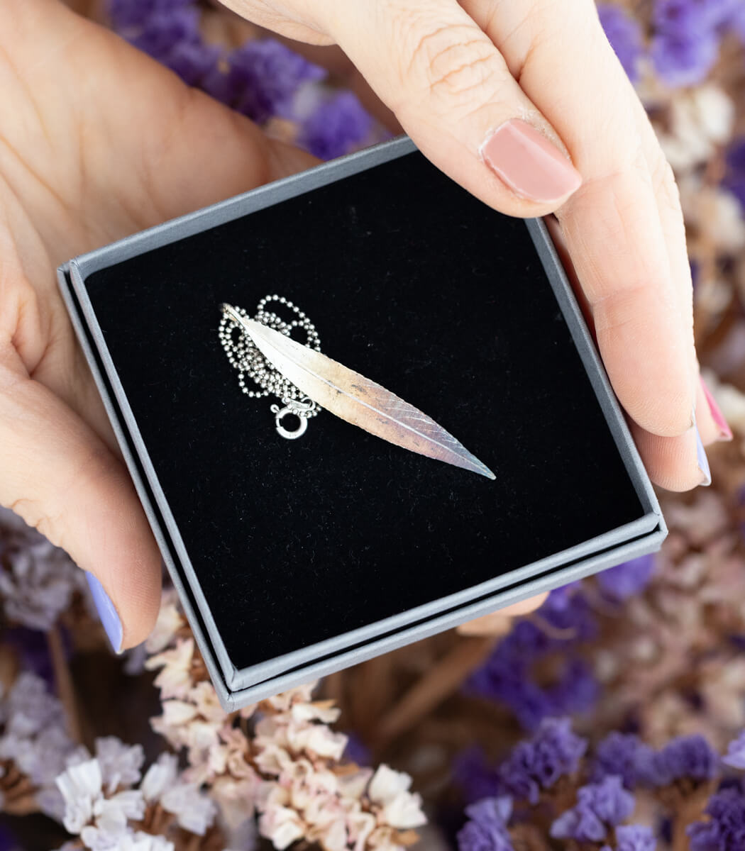Willow leaf pendant silver