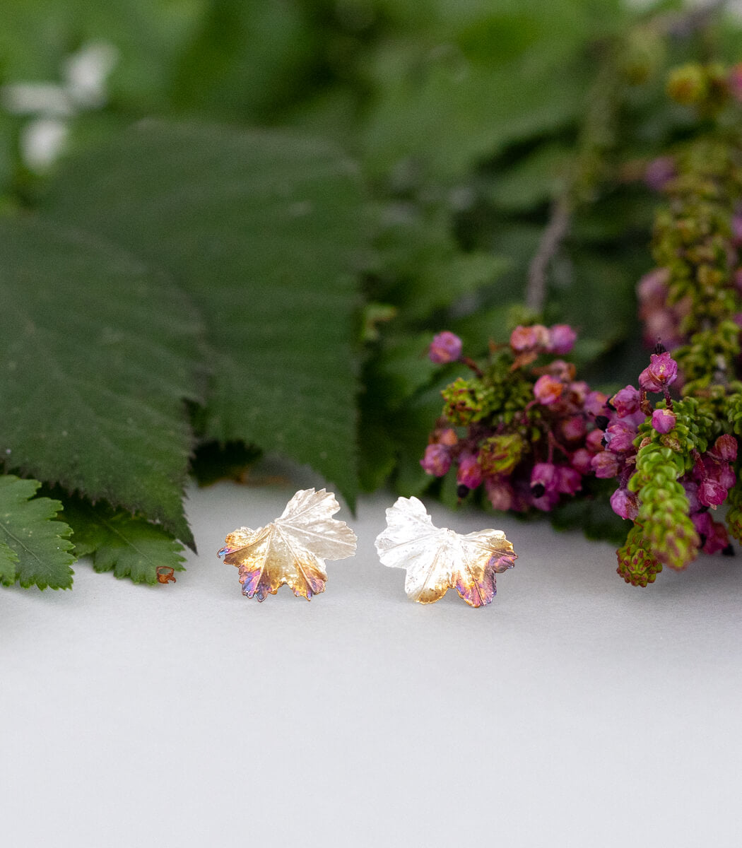 Frauenmantel Ohrstecker Silber