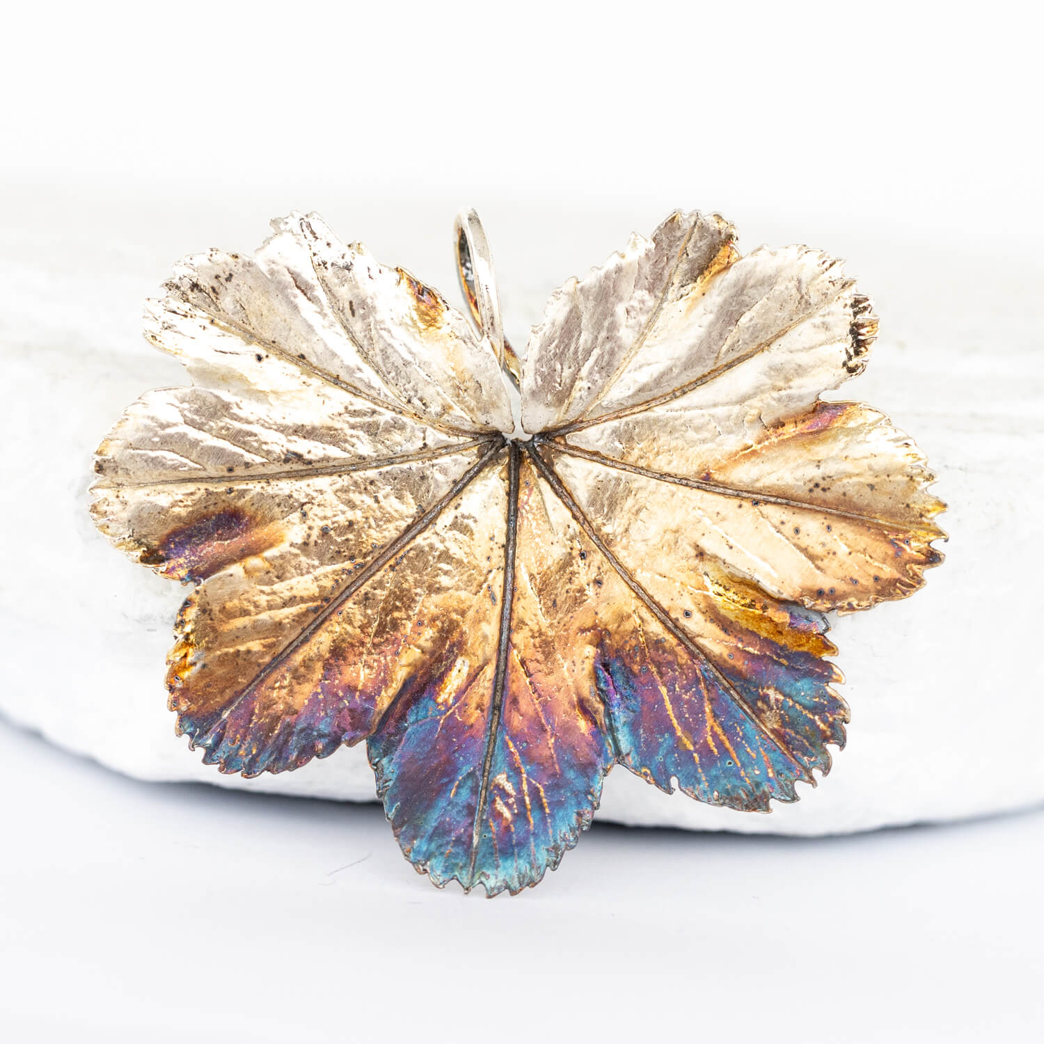 Blatt Anhänger, Schmuckunikate aus echten Blättern in Recyclingsilber