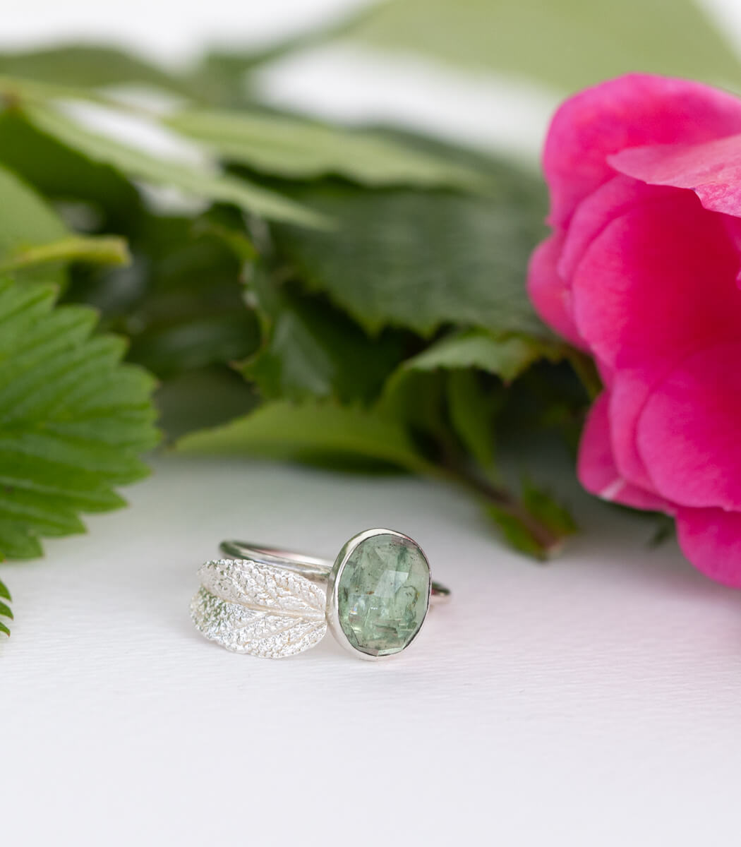 Kyanit Ring blaugrün Silber Gr. 53