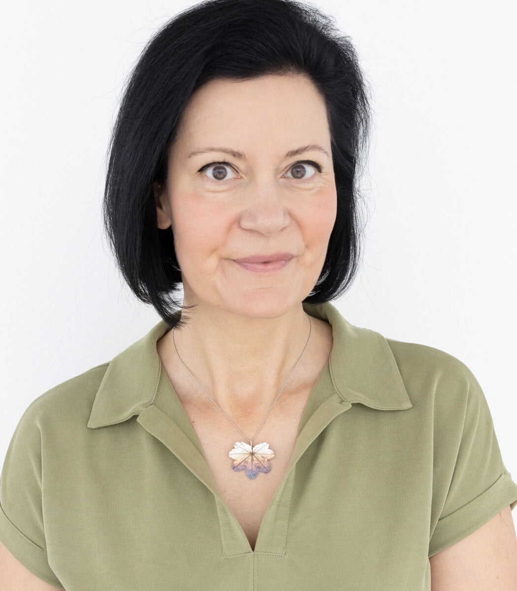 Frauenmantel Anhänger Silber