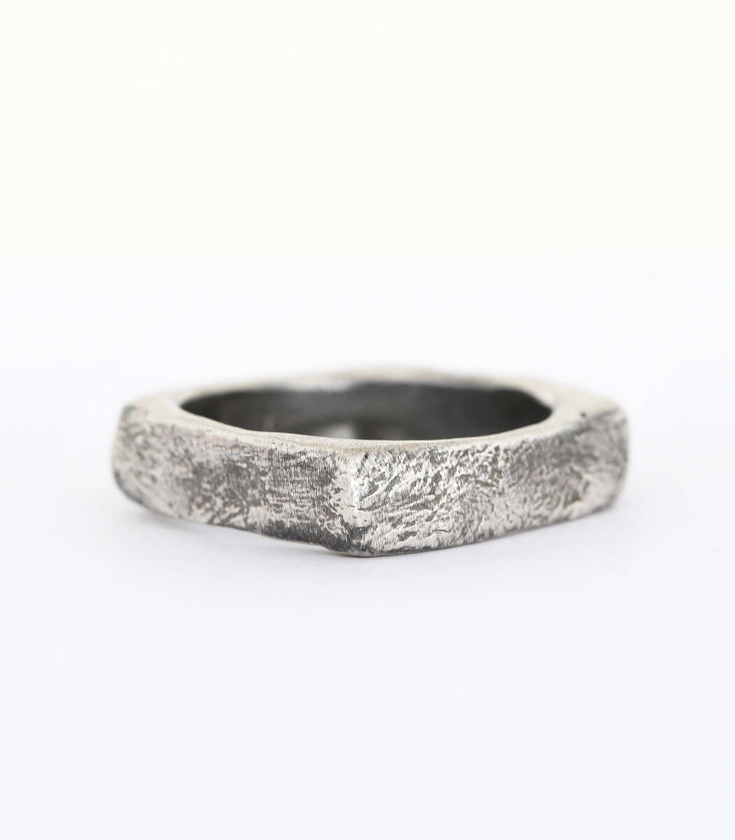 Silber Ring Steinstruktur schmal Gr. 55