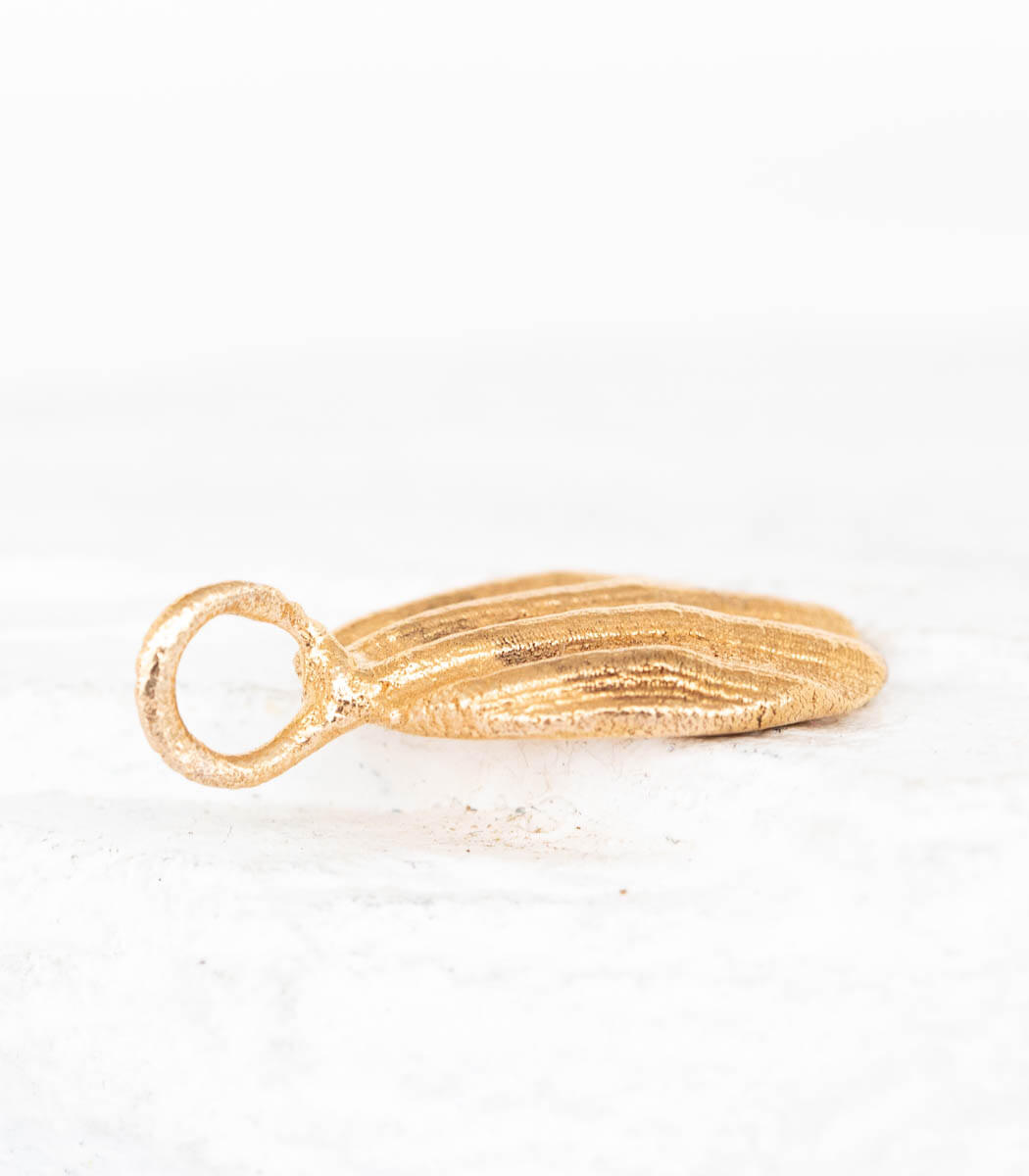 Bronze Anhänger Muschel