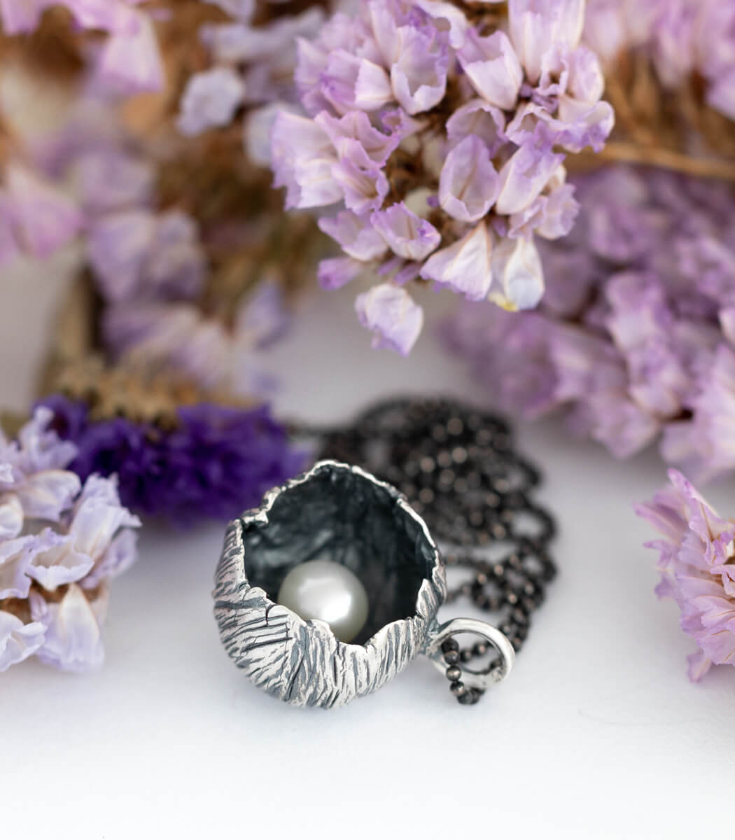 Silber Anhänger Blüte mit Perlen