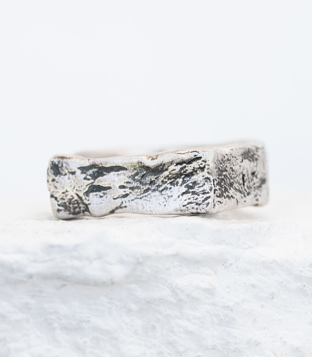 Silber Ring Steinstruktur schmal Gr. 53