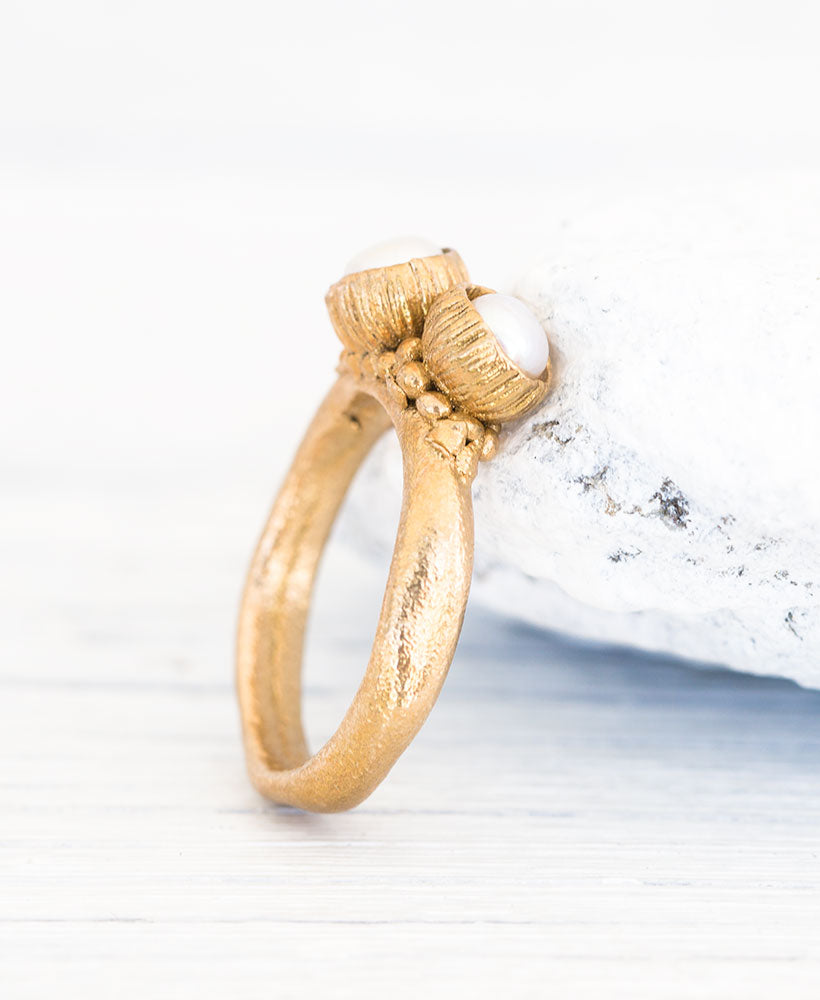 Bronze Ring Blütenkelch Gr. 53