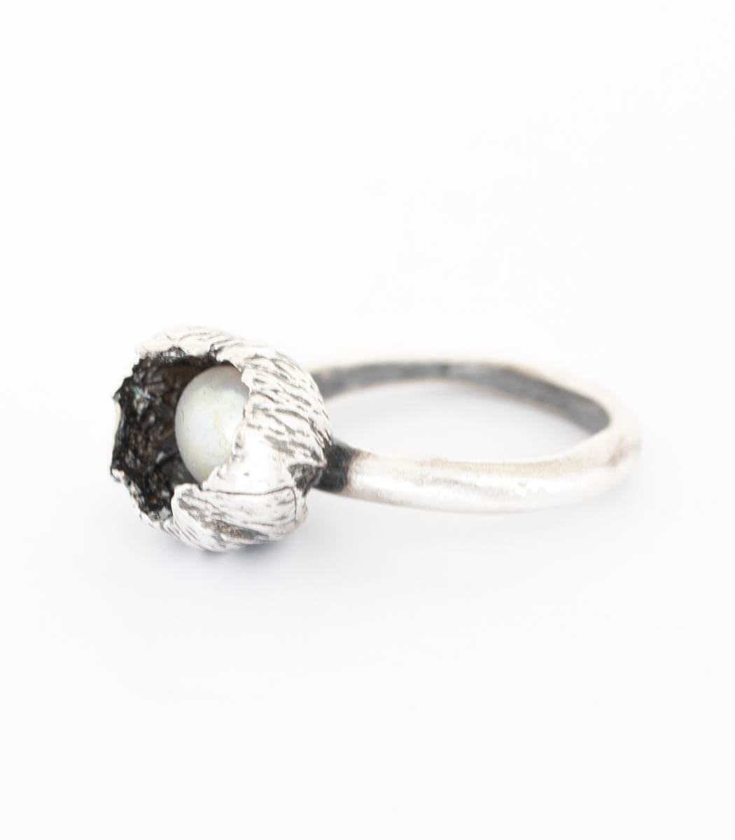 Silber Ring Blüte Perle Gr. 53