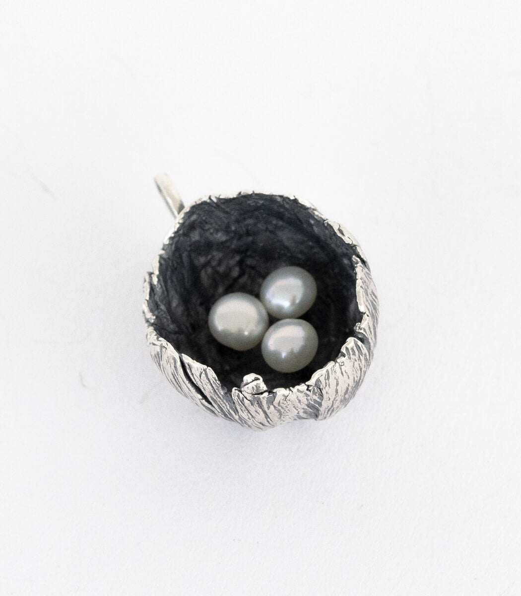 Silber Anhänger Blüte mit Perlen