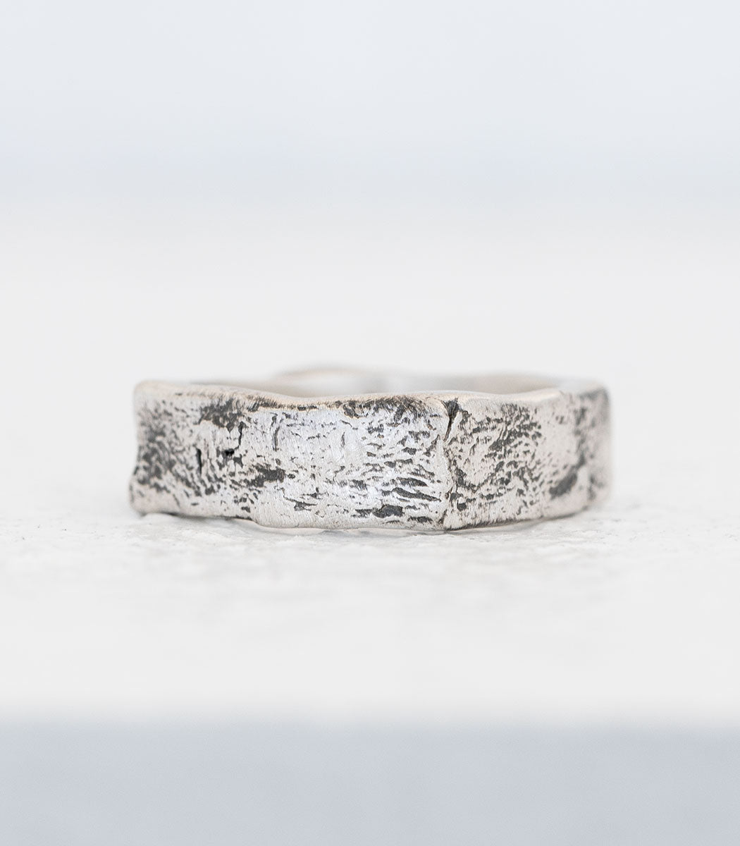 Silber Ring Steinstruktur schmal Gr. 53