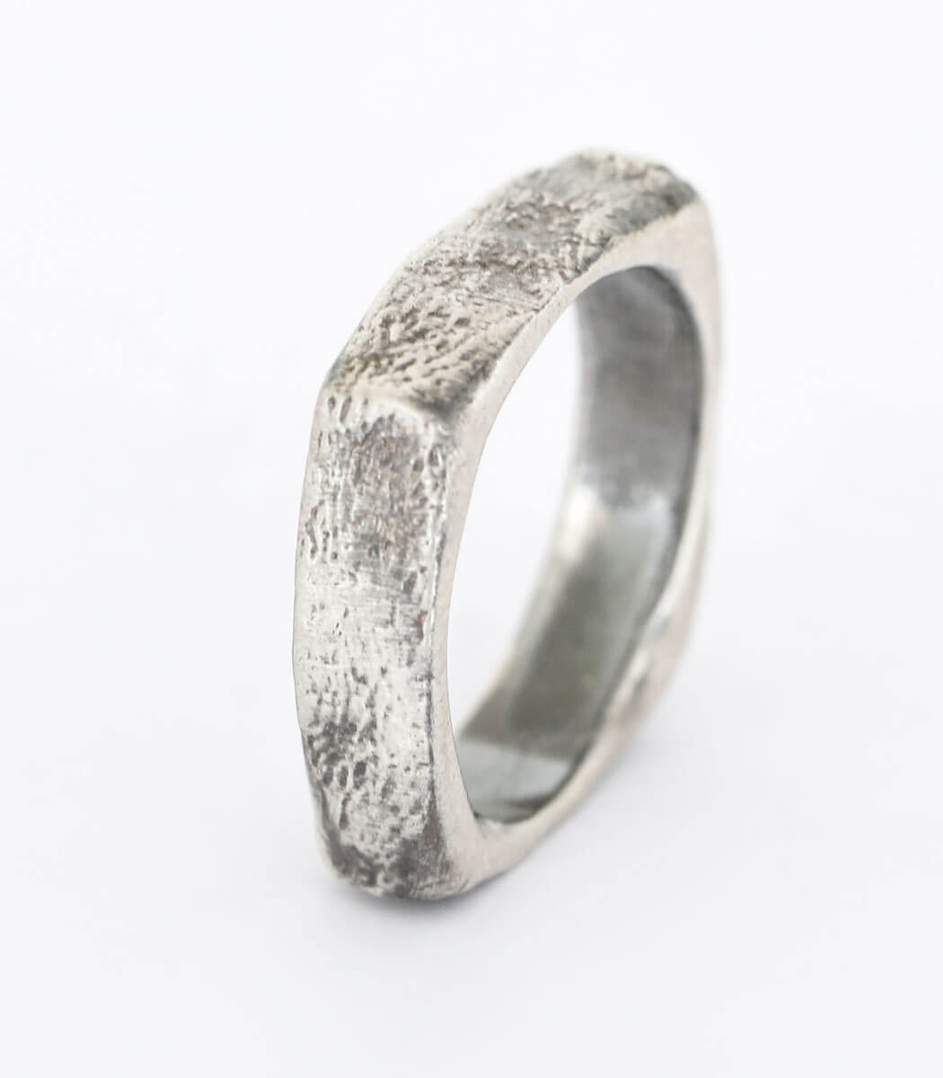 Silber Ring Steinstruktur schmal Gr. 55