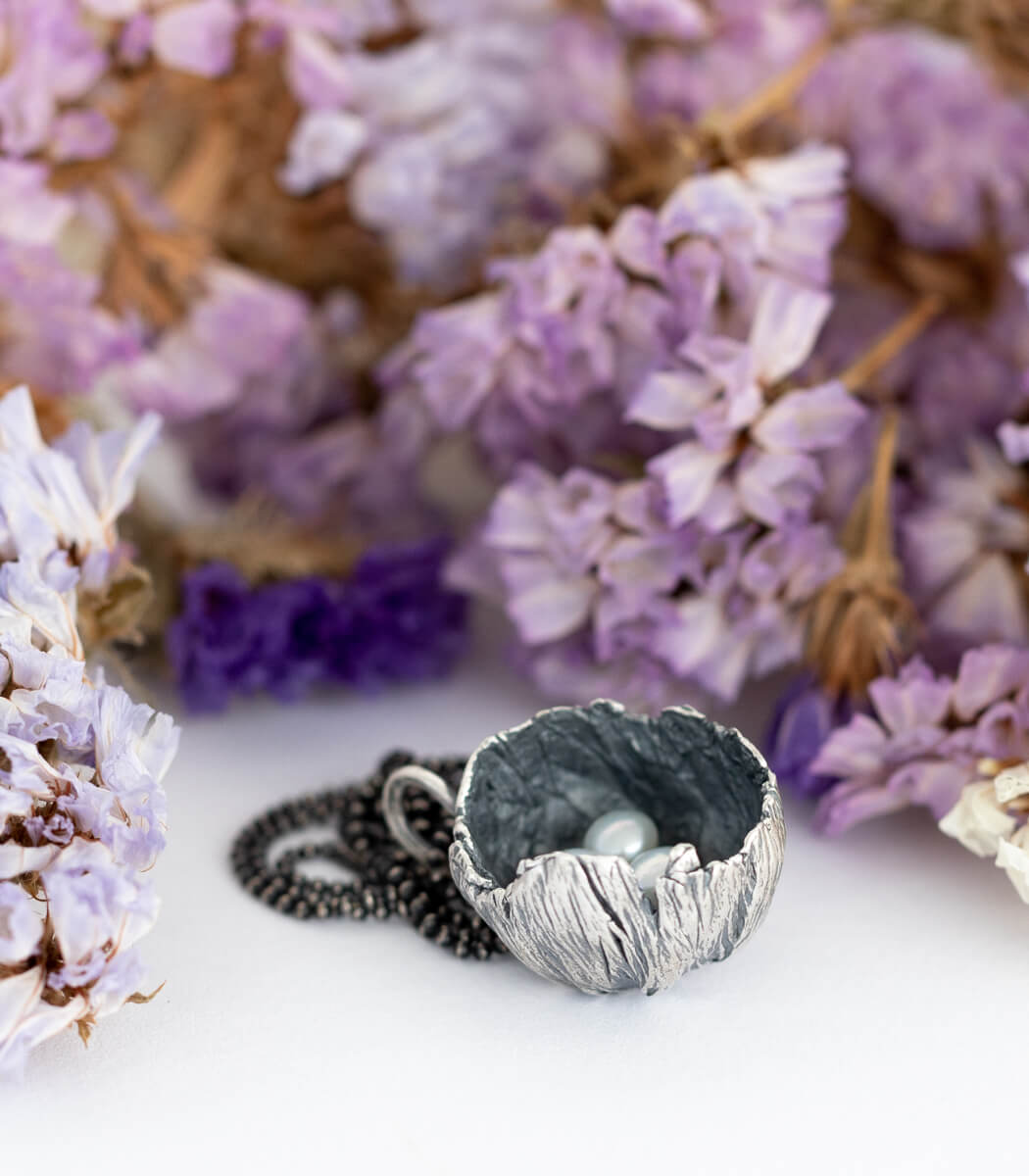 Silber Anhänger Blüte mit Perlen
