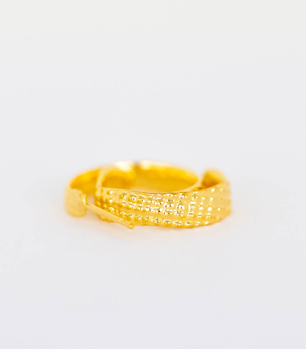 Gold Creolen Muschel