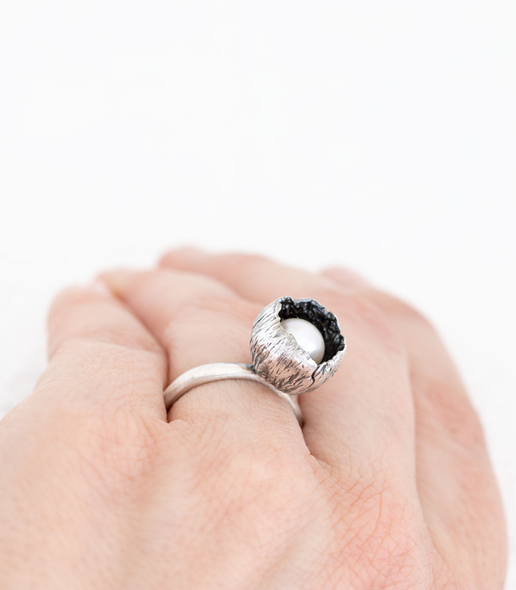 Silber Ring Blüte Perle Gr. 52