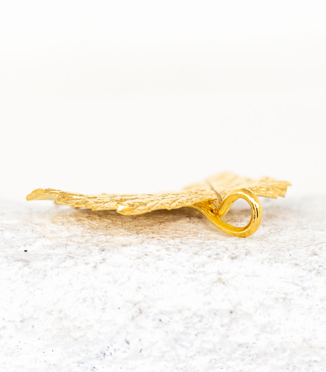 Gold Anhänger Johannisbeere
