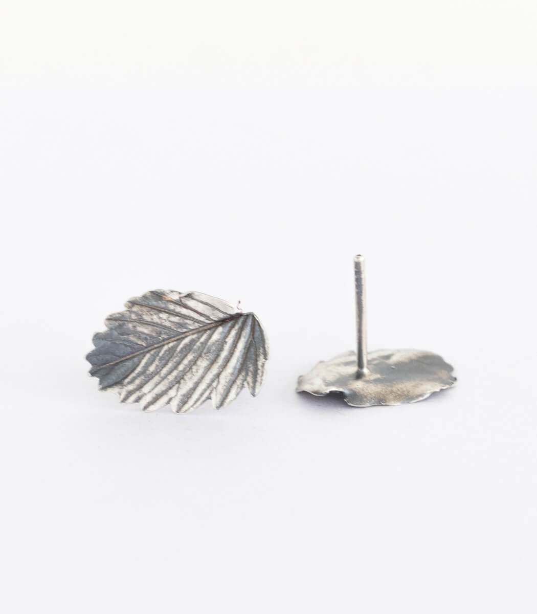 Silber Ohrstecker Erdbeere