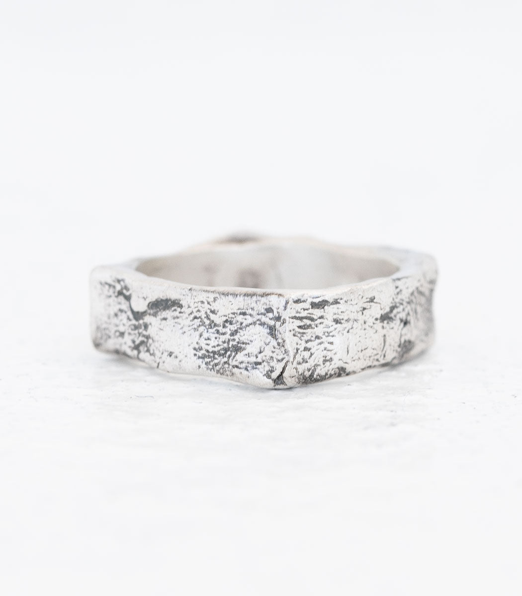 Silber Ring Steinstruktur schmal Gr. 53