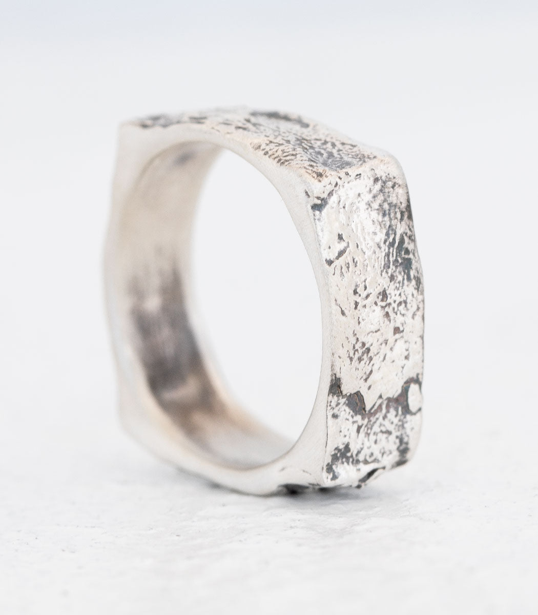 Silber Ring Steinstruktur schmal Gr. 57