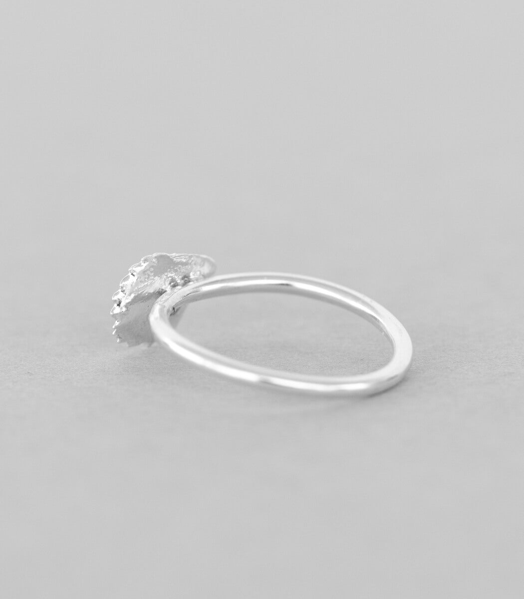 Erdbeerblatt Ring Silber Gr. 51