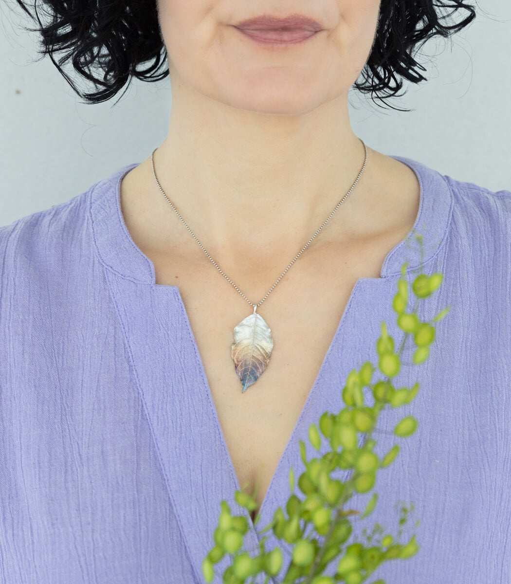 Eschenblatt Anhänger in Silber