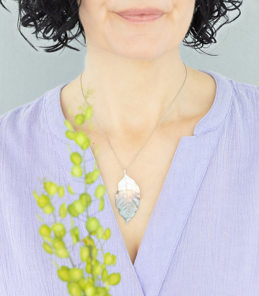 Eschenblatt Anhänger in Silber