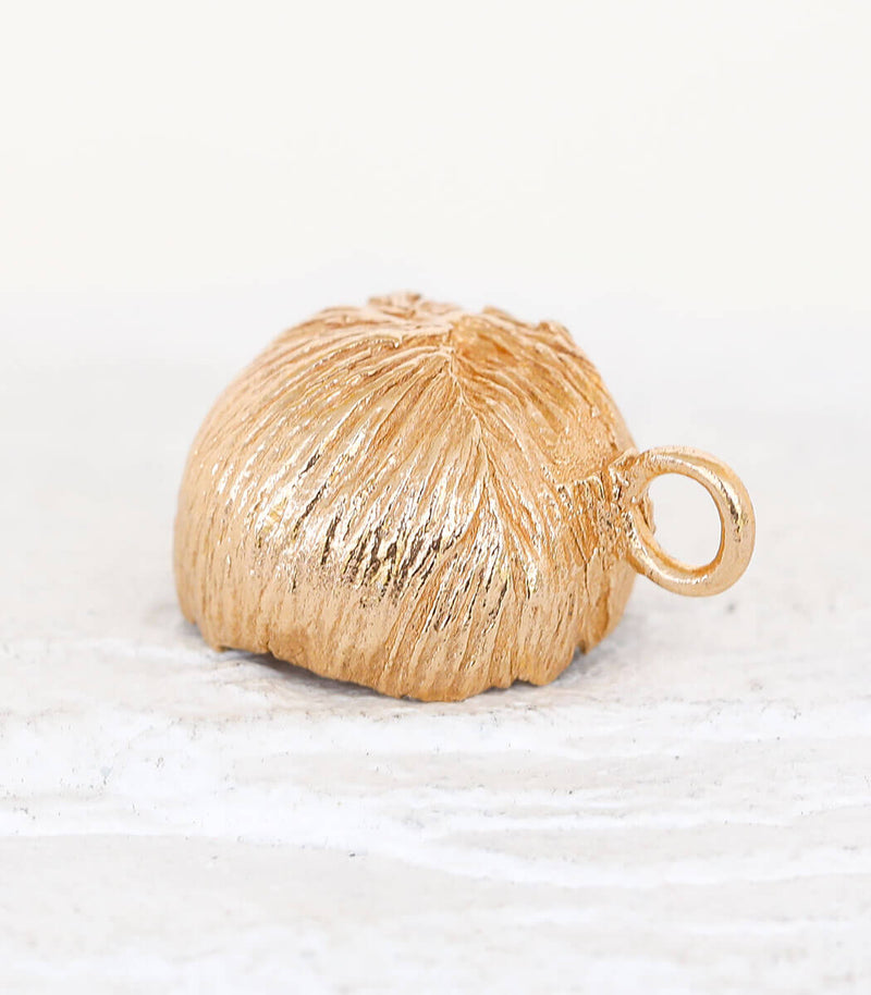Bronze Anhänger Blüte mit 3 Perlen