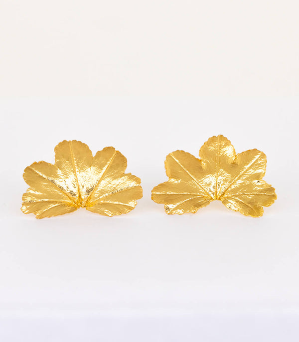 Gold Ohrstecker Frauenmantel