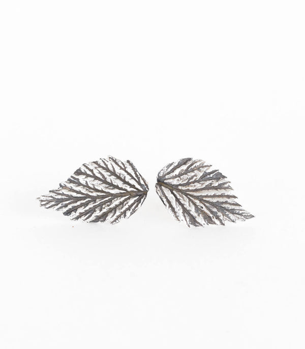 Silber Ohrstecker Himbeerblatt