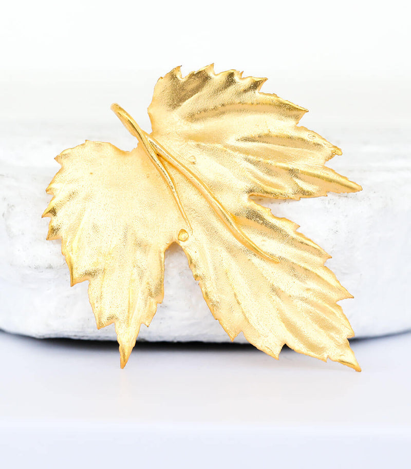 Gold Anhänger Hopfenblatt
