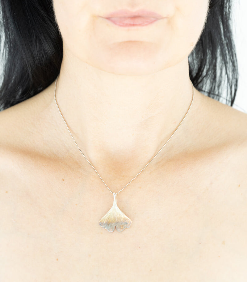 Silber Anhänger Ginkgoblatt