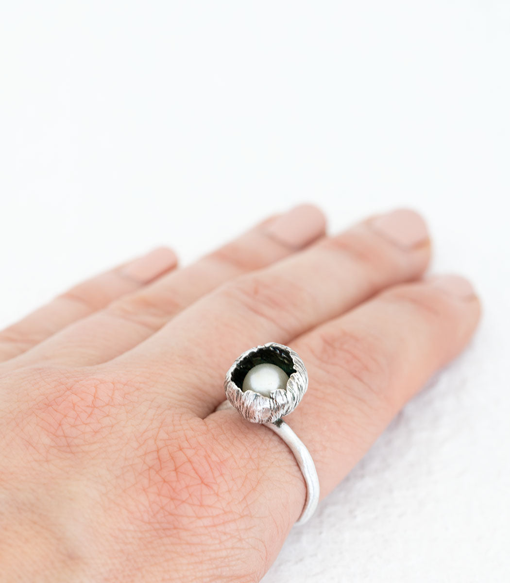 Silber Ring Blüte Perle Gr. 62