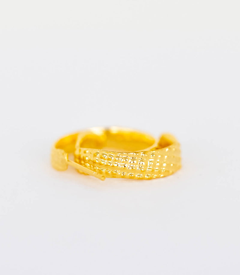 Gold Creolen Muschel