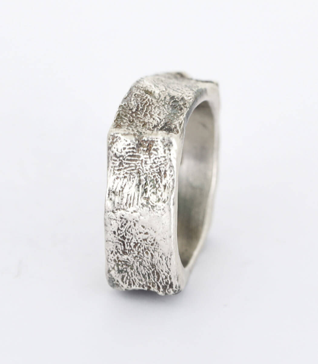 Silber Ring Steinstruktur schmal Gr. 52